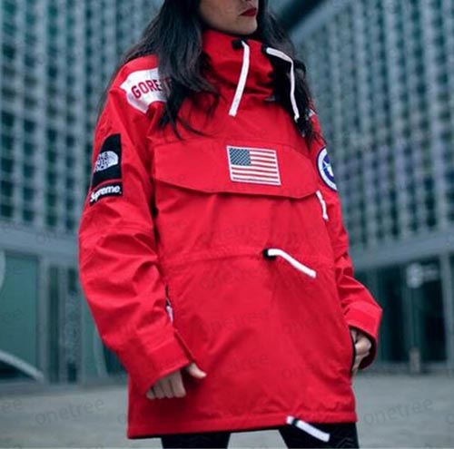 supreme tnf flag